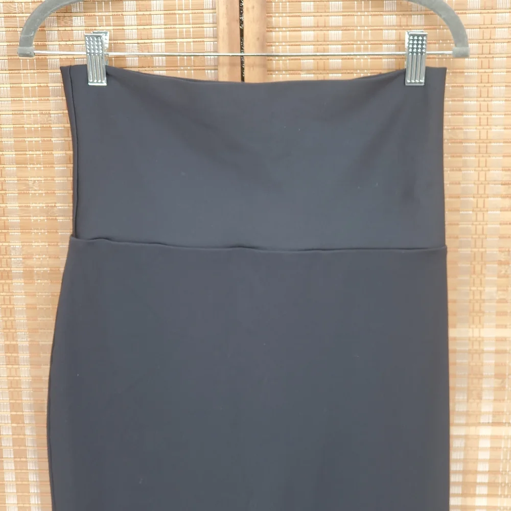 ♤ Skims Black Fold Over Waist High Slit Maxi Swim Skirt Size Medium